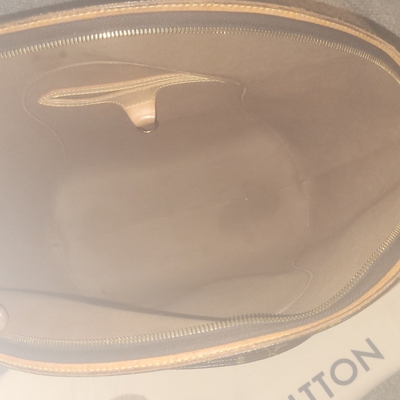 Authentic Louis Vuitton Eclipse handbag - Picture 3 of 5